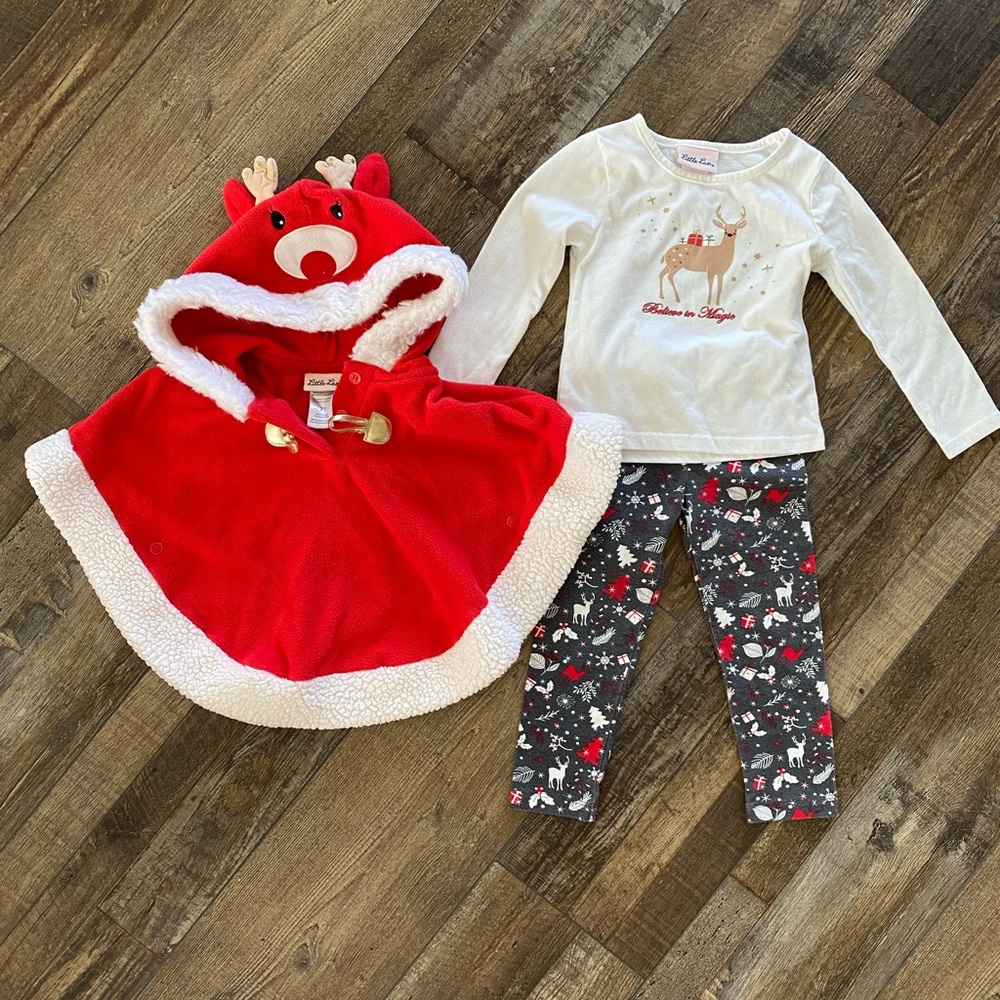 Christmas Reindeer Outfit with hoodie shawl